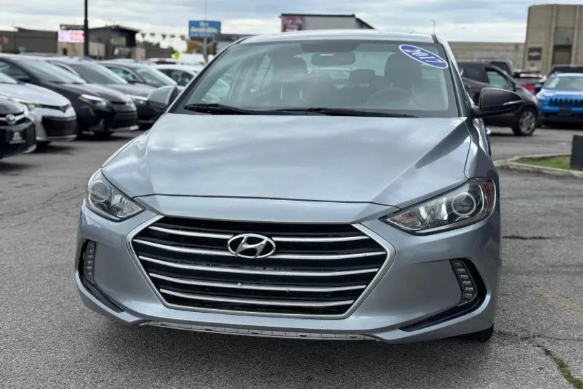 2017 Hyundai Elantra Value Edition photo 1