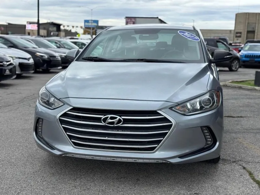 2017 Hyundai Elantra Value Edition photo 1