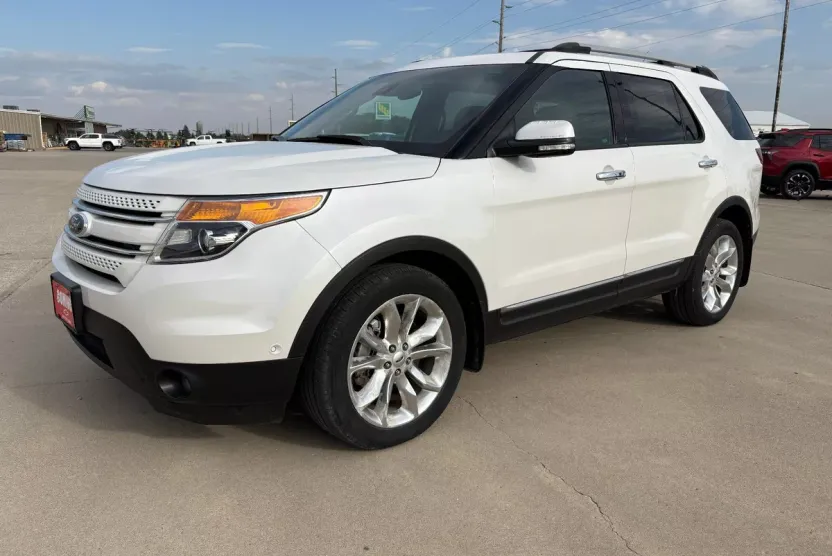 2014 Ford Explorer Limited photo 1