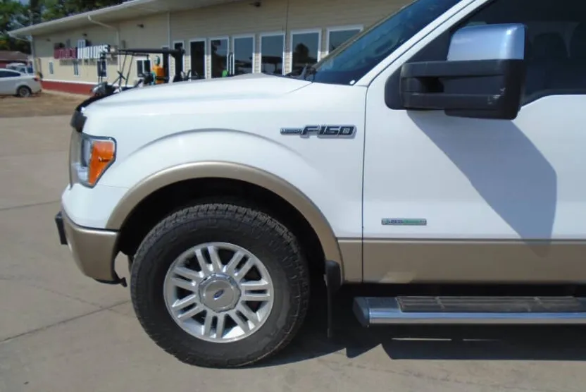 2012 Ford F-150 Lariat photo 1
