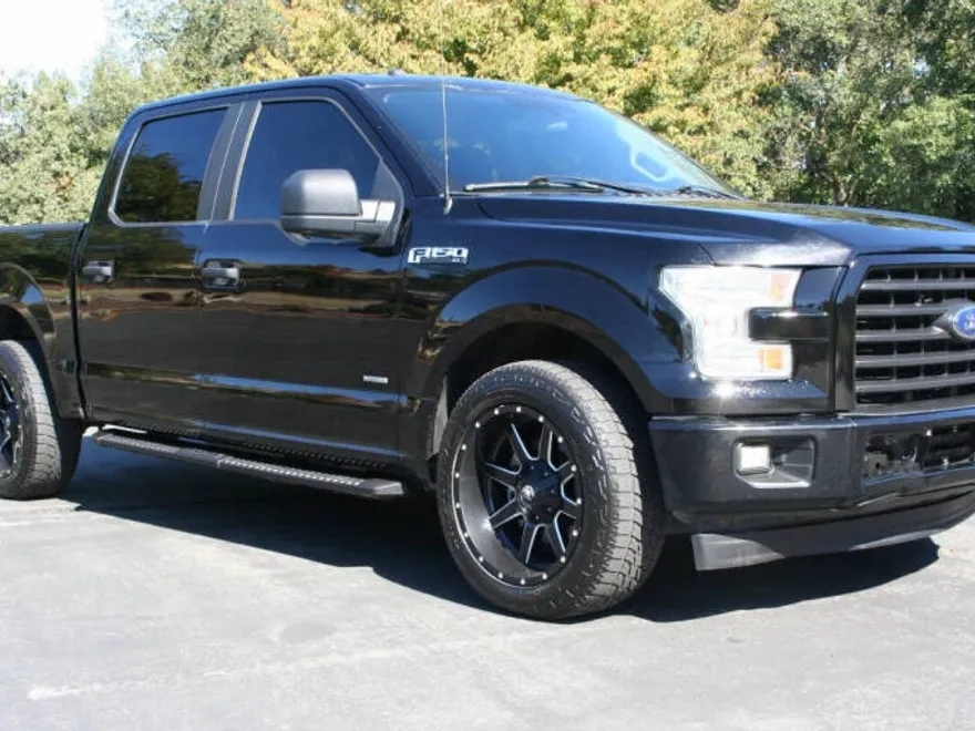 2017 Ford F-150 XL photo 1