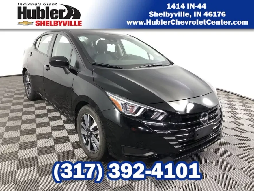 2024 Nissan Versa SV photo 1