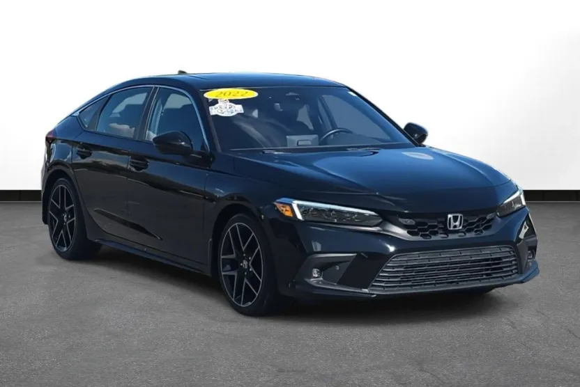 2022 Honda Civic Sport Touring photo 1