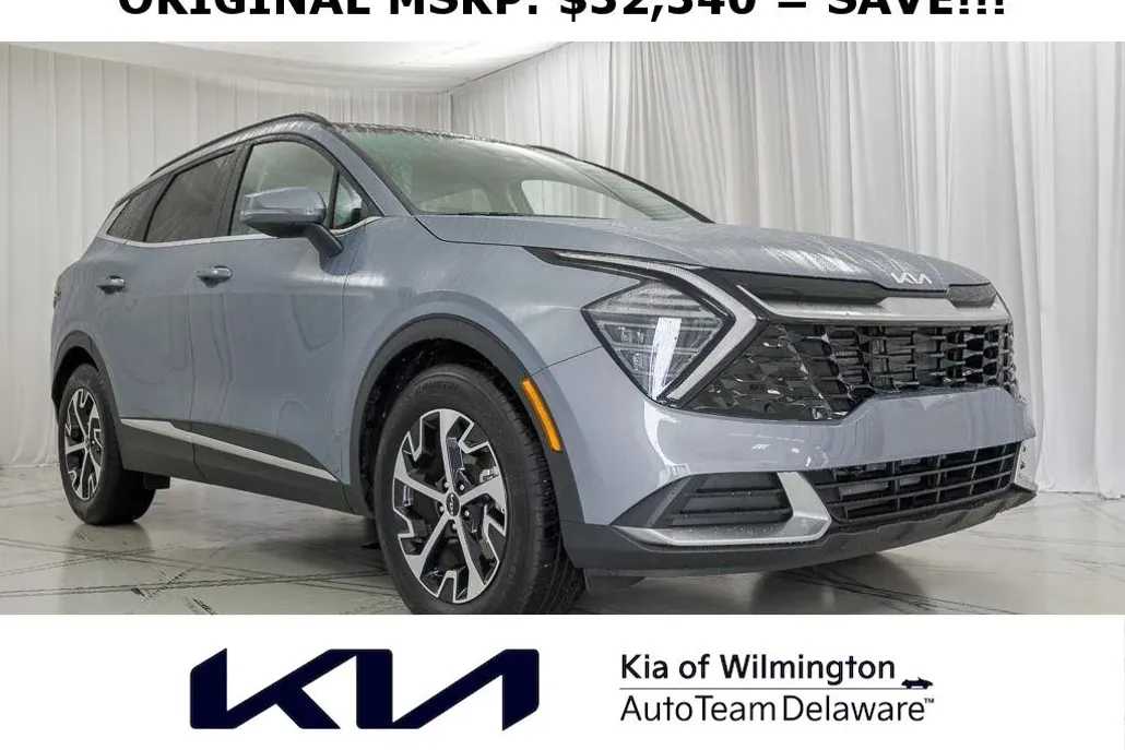 2025 Kia Sportage EX photo 1