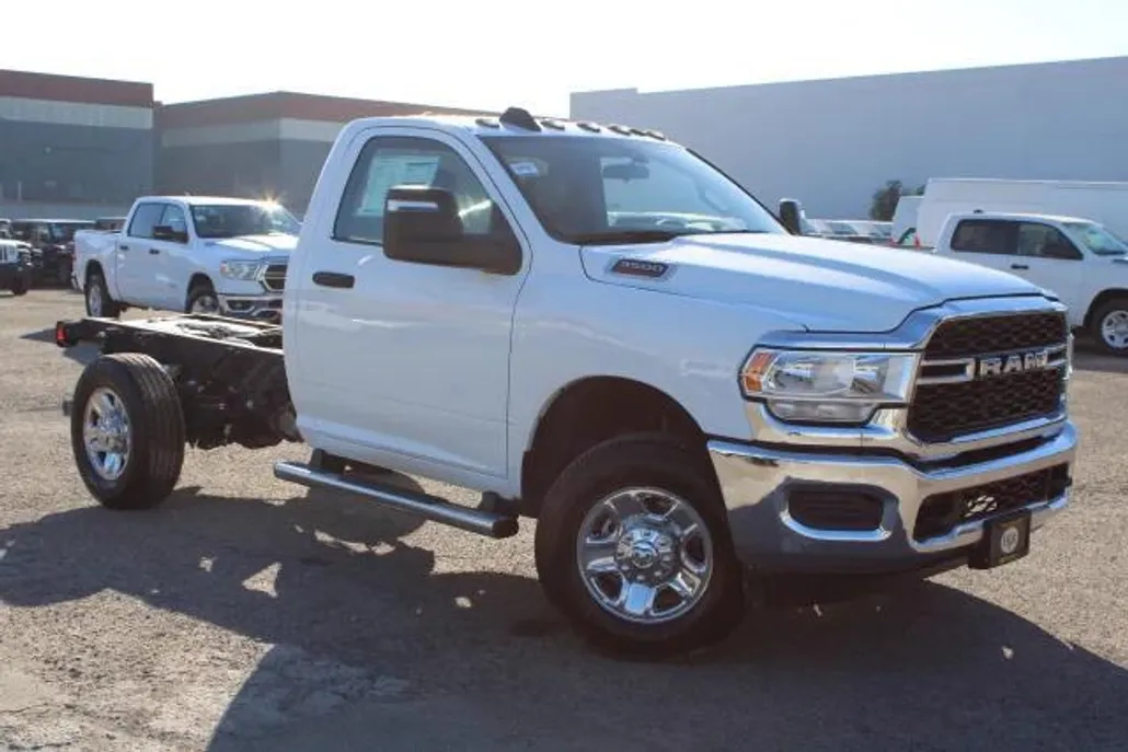 2023 Ram 3500 Tradesman SLT photo 1