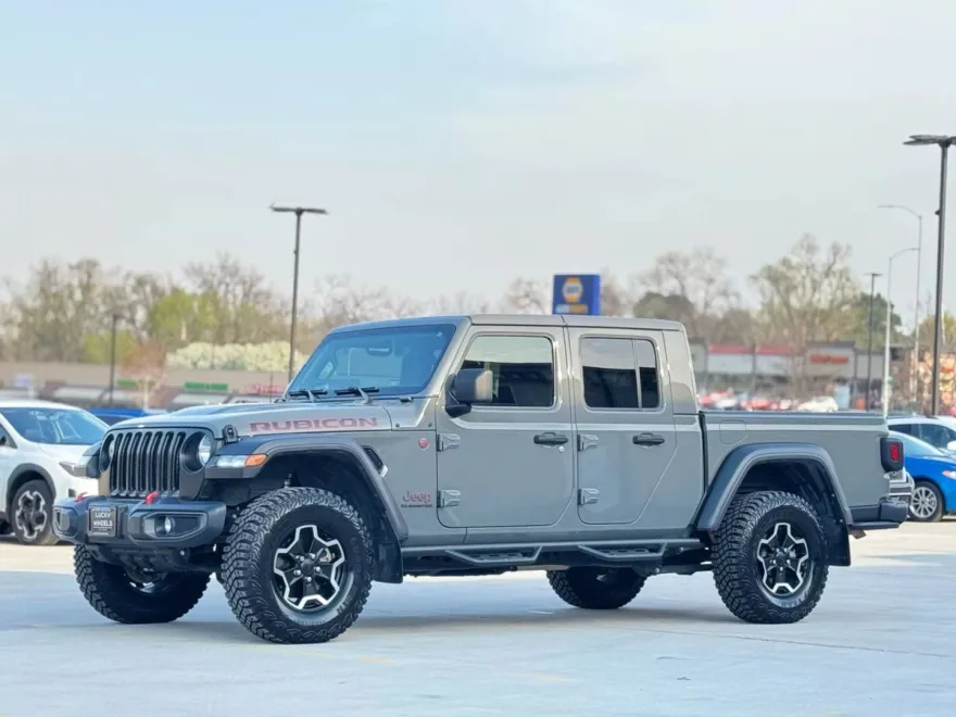 2020 Jeep Gladiator Rubicon photo 1