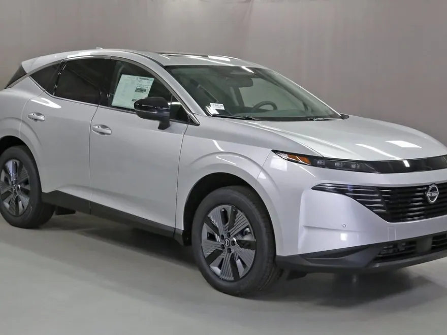2025 Nissan Murano SL photo 1