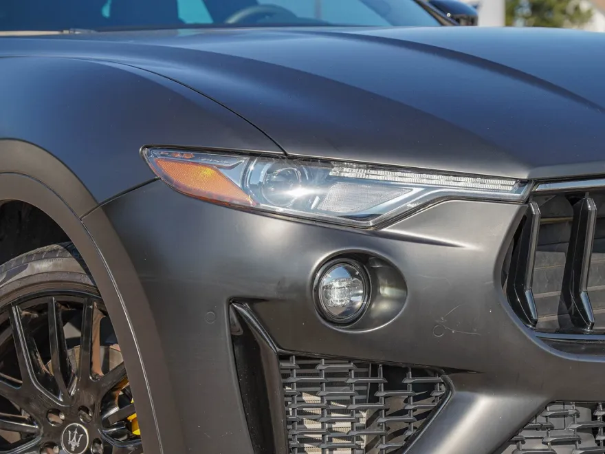 2022 Maserati Levante GT photo 1
