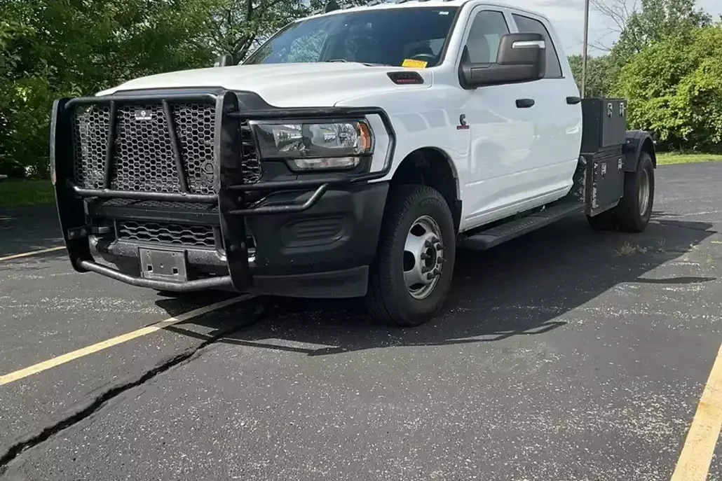 2023 Ram 3500 Tradesman photo 1