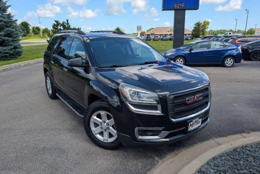 2015 Gmc Acadia SLE photo 1