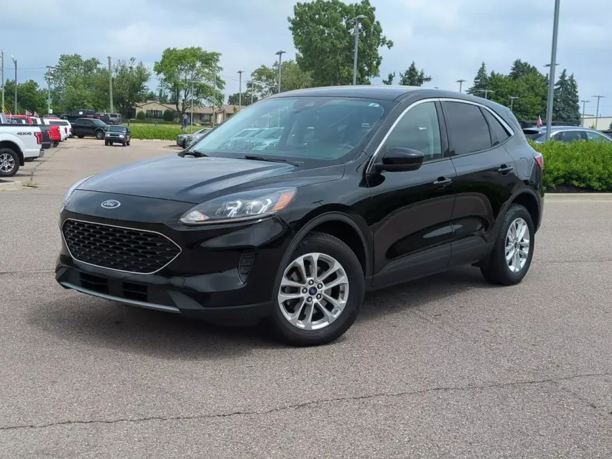 2021 Ford Escape SE photo 1