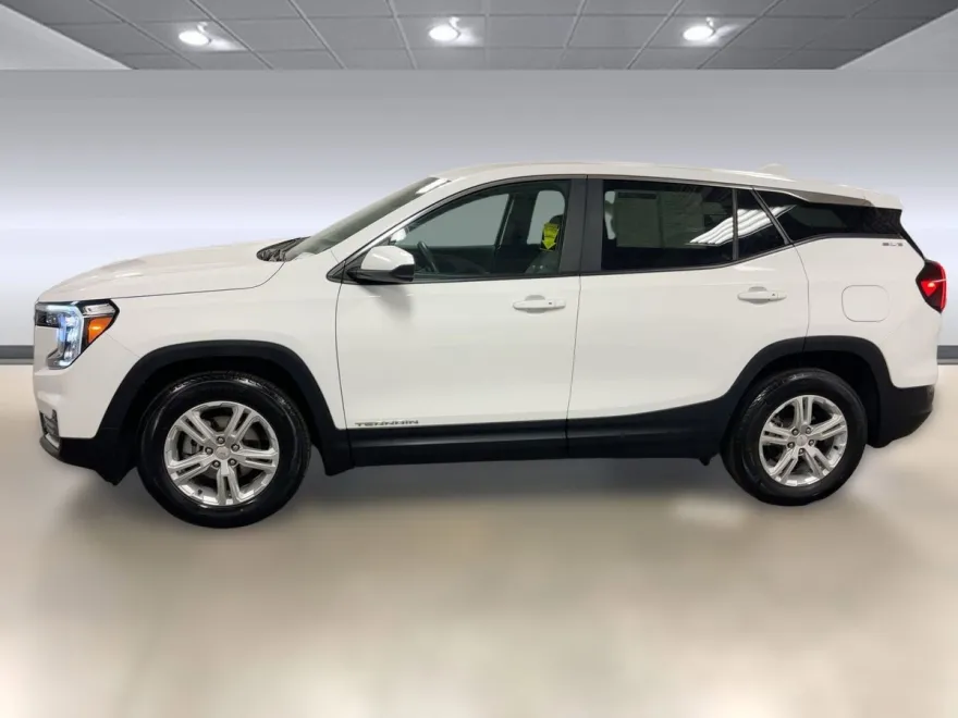 2024 Gmc Terrain SLE photo 1