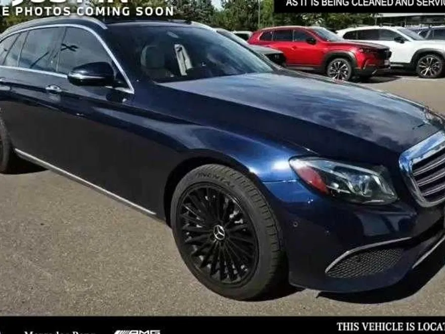 2018 Mercedes Benz E 400 4MATIC photo 1
