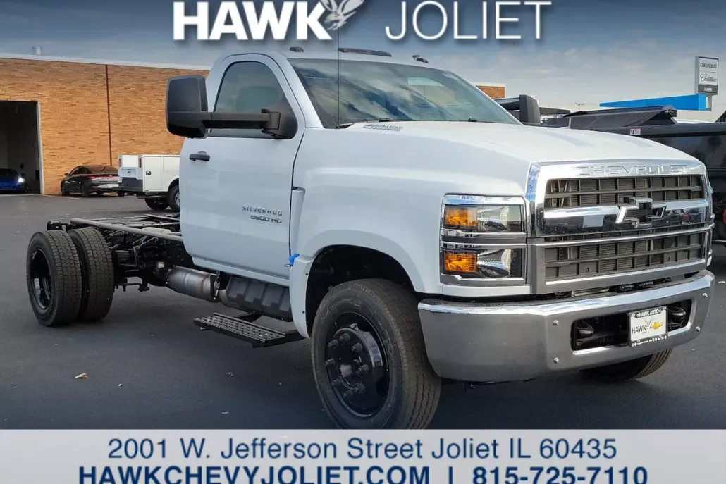 2024 Chevrolet Silverado 5500HD Work Truck photo 1