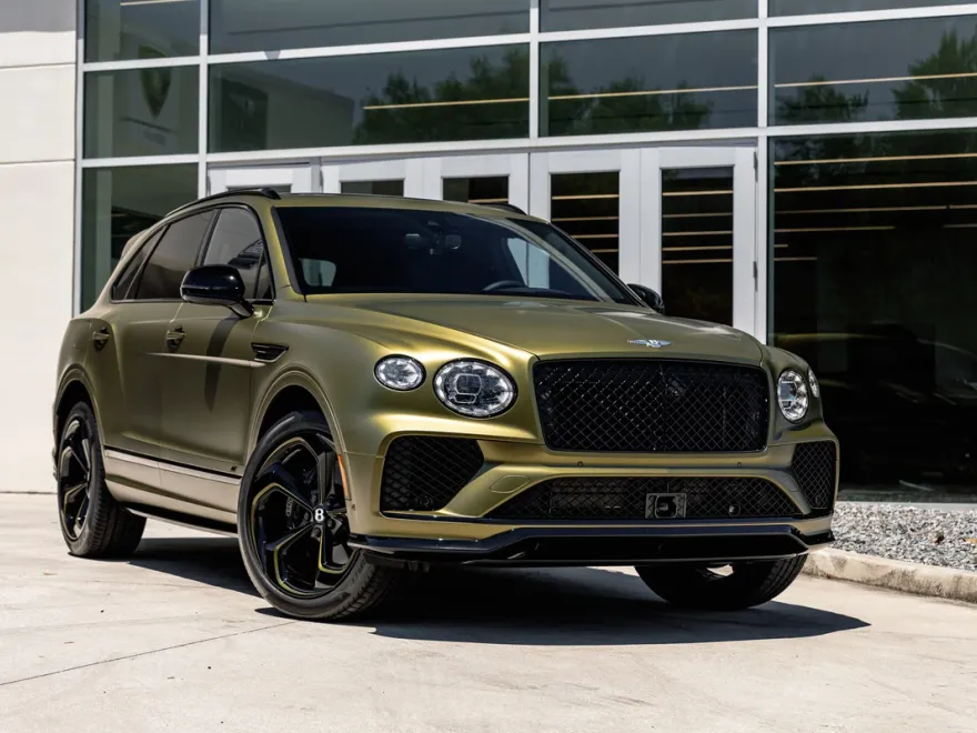 2024 Bentley Bentayga V8 S photo 1