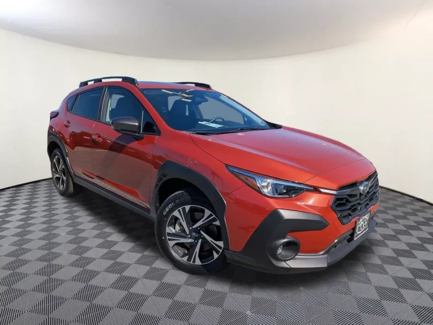 2024 Subaru Crosstrek Premium photo 1
