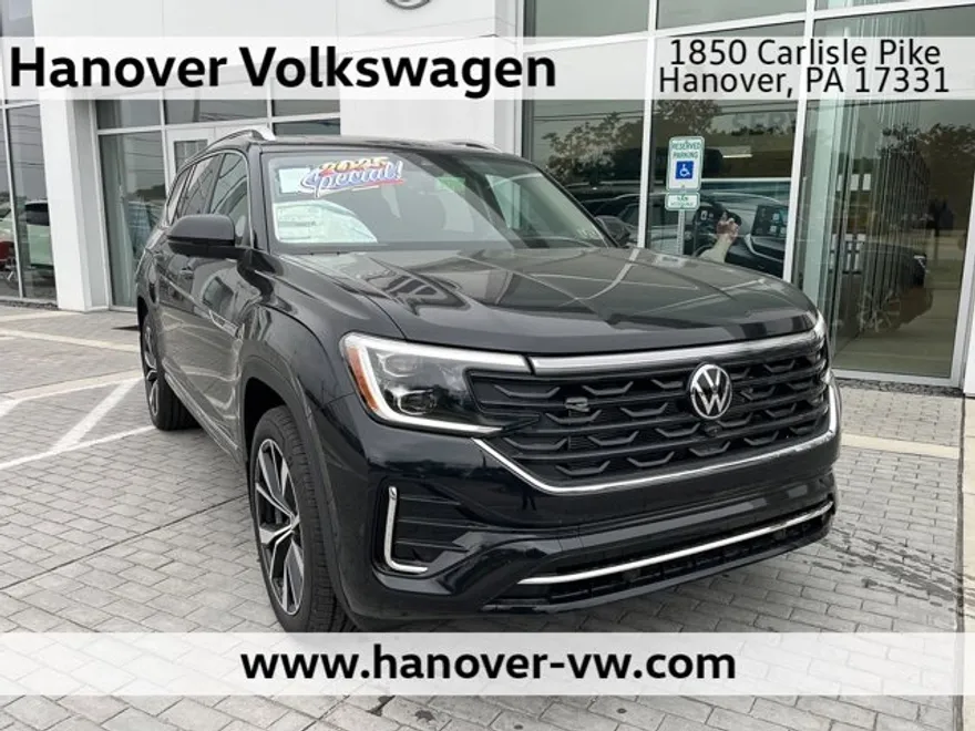 2025 Volkswagen Atlas SEL Premium R-Line photo 1