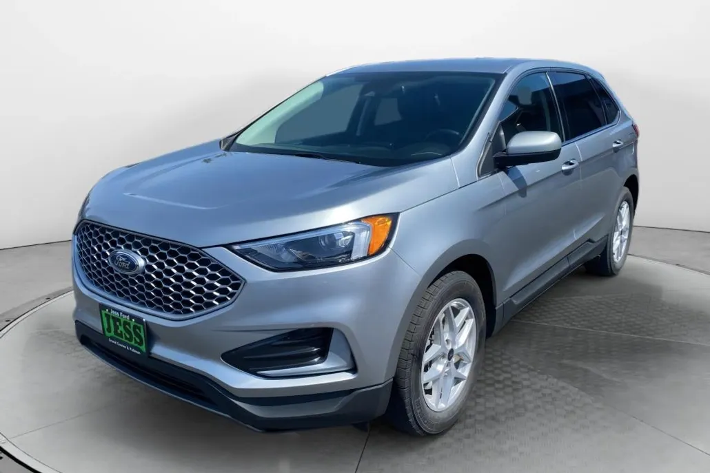 2024 Ford Edge SEL photo 1