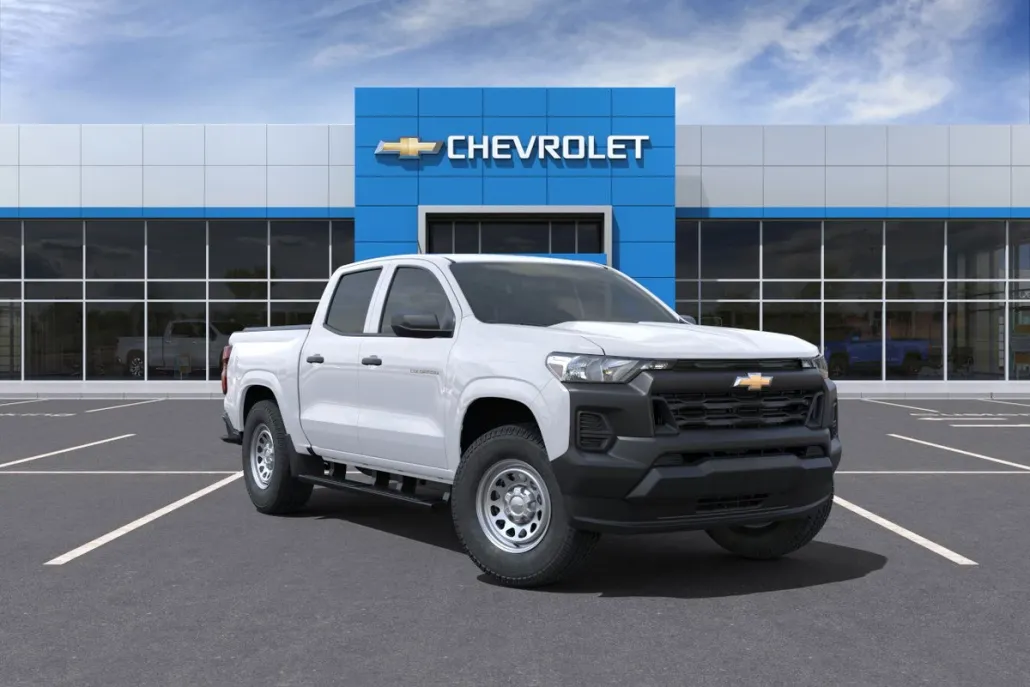 2025 Chevrolet Colorado LT photo 1