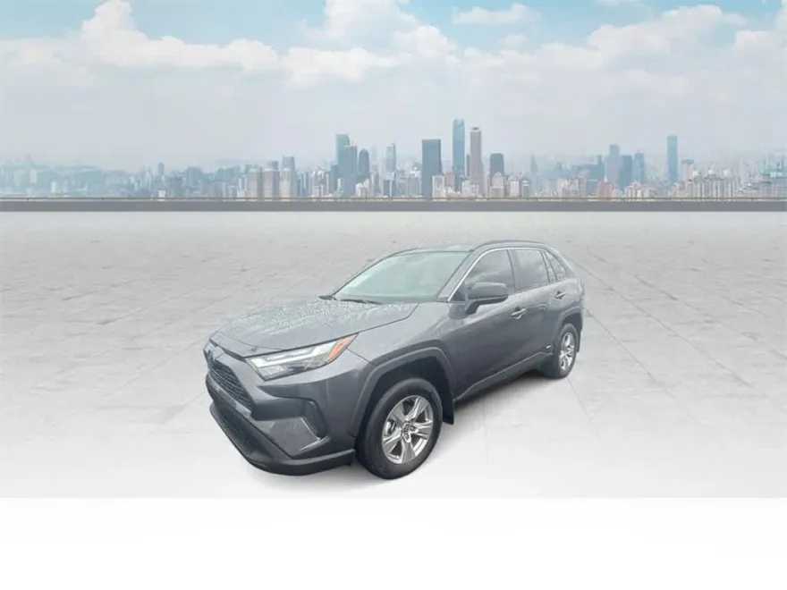 2024 Toyota RAV4 Hybrid LE photo 1