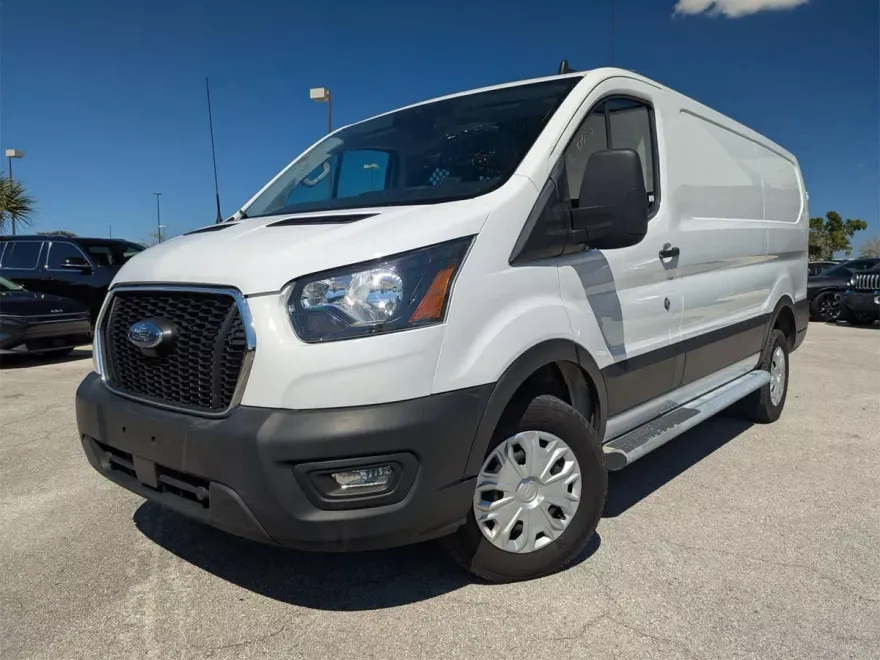 2023 Ford Transit photo 1