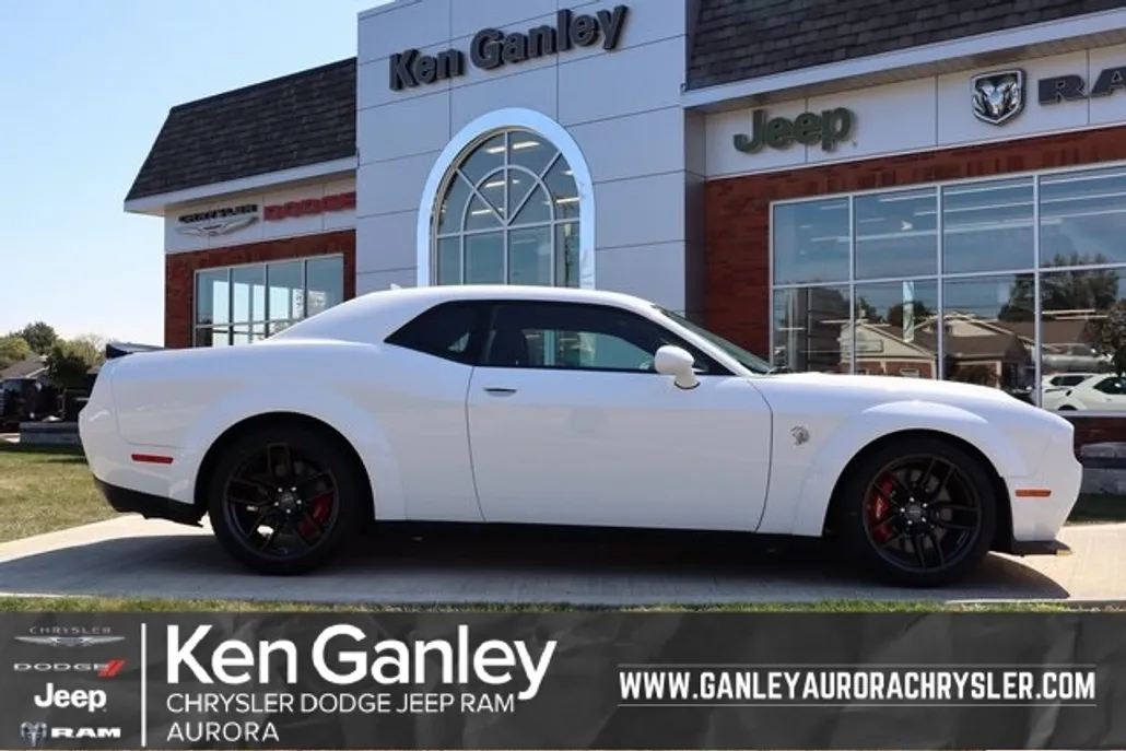 2023 Dodge Challenger SRT8 Hellcat Widebody photo 1