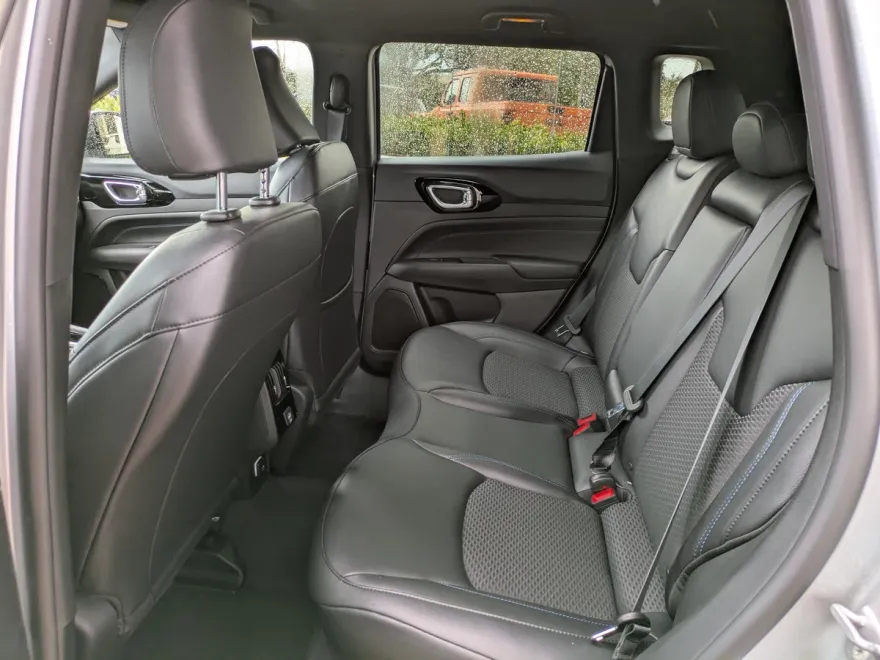 2026 Jeep Compass Latitude Altitude photo 1
