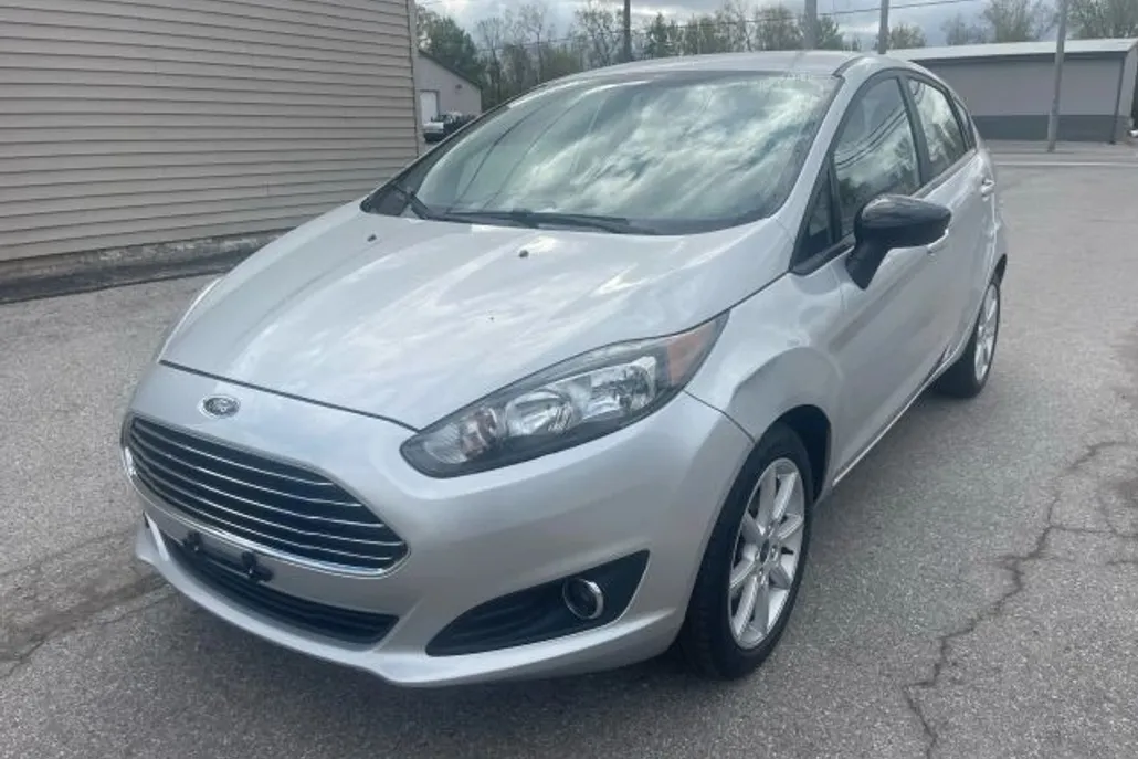 2019 Ford Fiesta SE photo 1