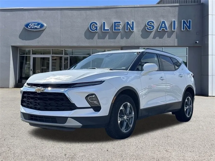 2023 Chevrolet Blazer 2LT photo 1