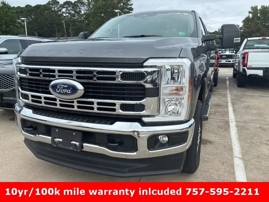 2025 Ford F-250 photo 1