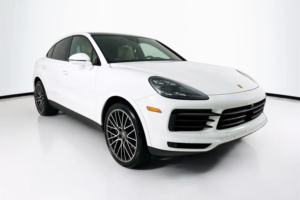 2023 Porsche Cayenne Coupe S photo 1