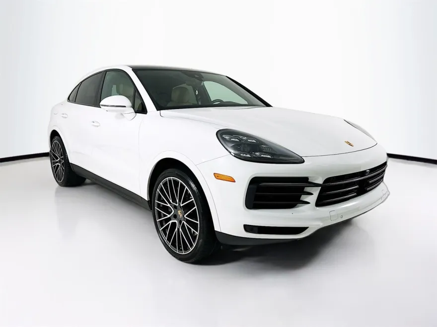 2023 Porsche Cayenne Coupe S photo 1
