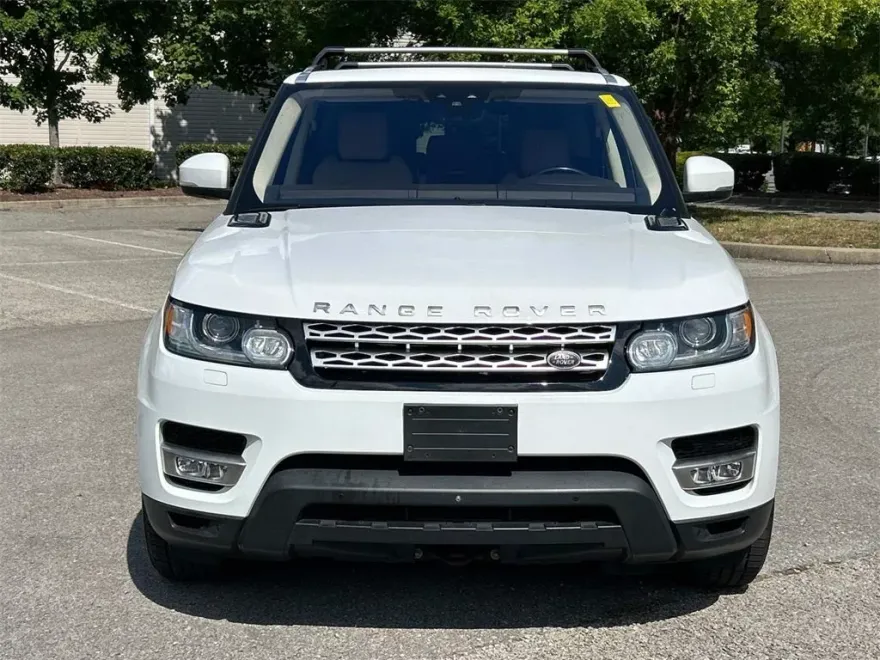 2017 Land Rover Range Rover Sport HSE photo 1