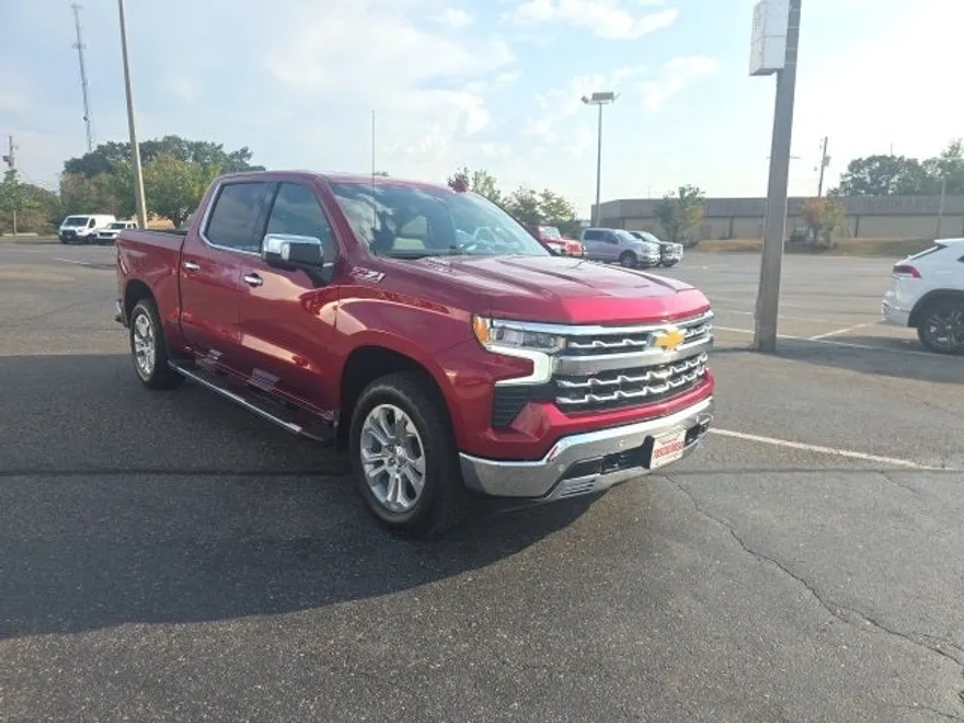 2025 Chevrolet Silverado 1500 LTZ photo 1
