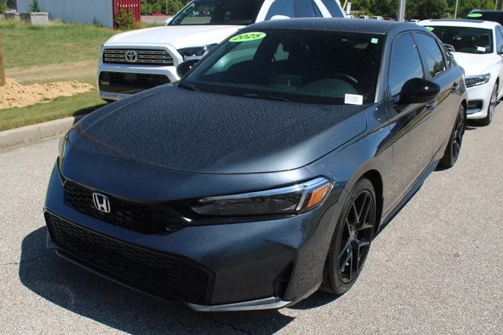 2025 Honda Civic Hatchback Sport photo 1