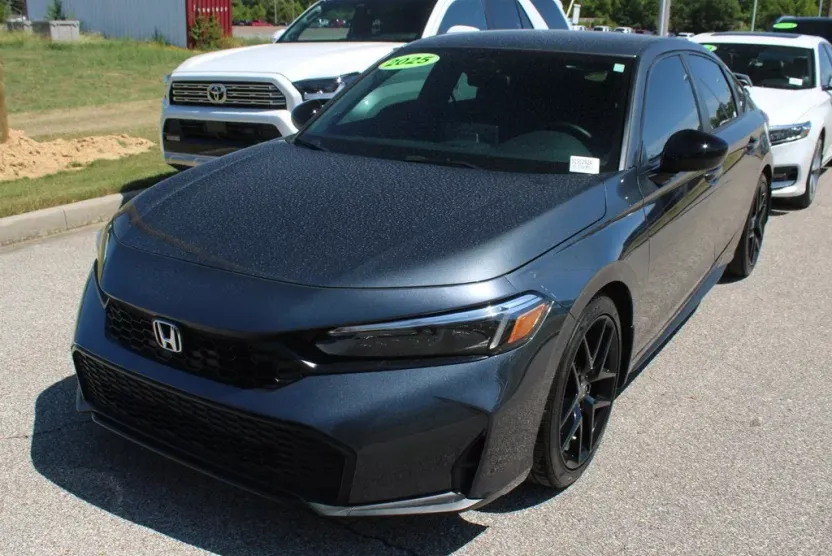 2025 Honda Civic Hatchback Sport photo 1