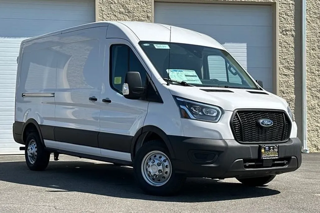 2025 Ford Transit photo 1