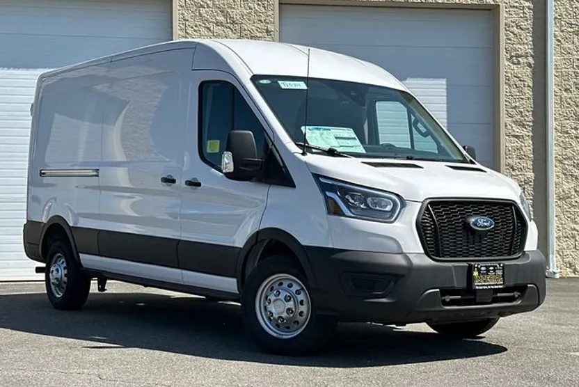 2025 Ford Transit photo 1