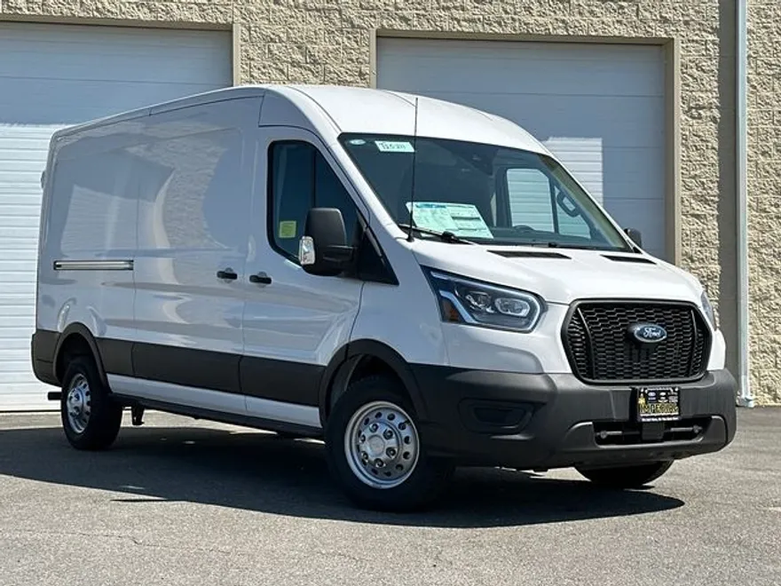 2025 Ford Transit photo 1