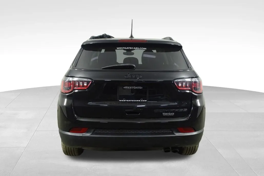 2021 Jeep Compass Altitude photo 1