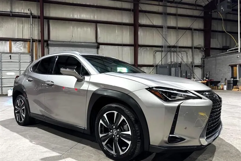 2019 Lexus UX 200 F SPORT photo 1
