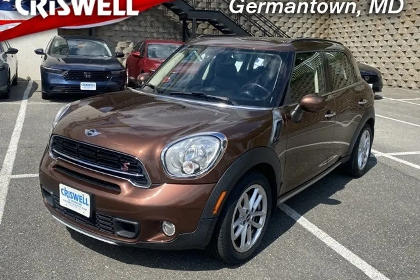 2015 Mini Countryman ALL4 S photo 1