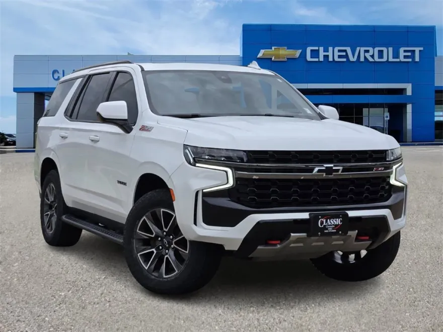 2021 Chevrolet Tahoe Z71 photo 1