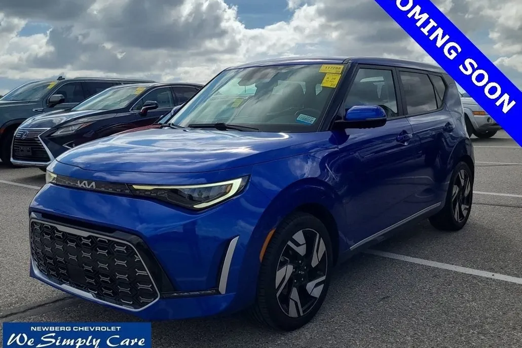 2023 Kia Soul GT-Line photo 1