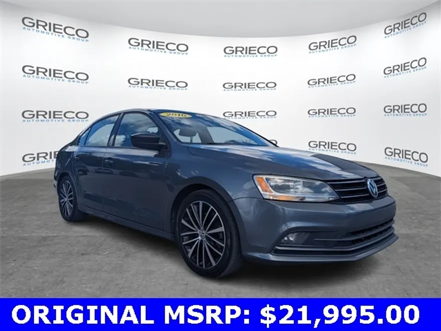 2016 Volkswagen Jetta 1.8T Sport photo 1