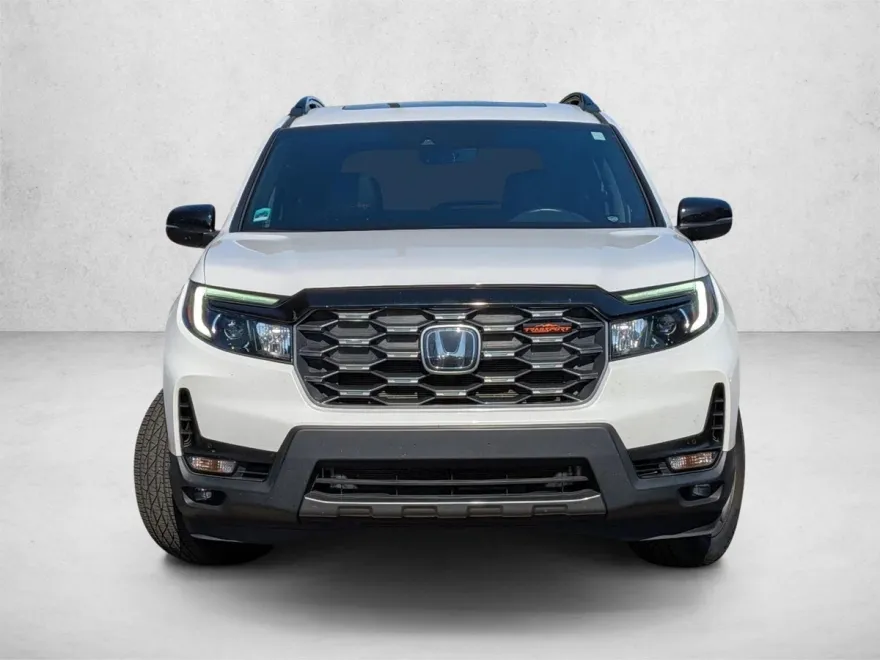2023 Honda Passport TrailSport photo 1