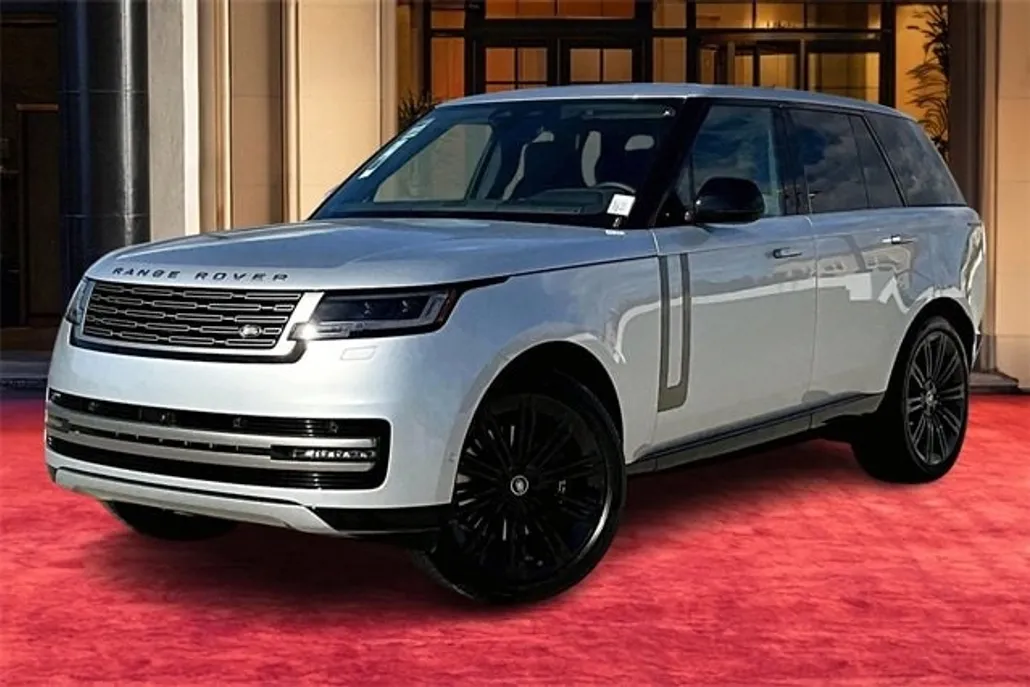 2025 Land Rover Range Rover SE photo 1