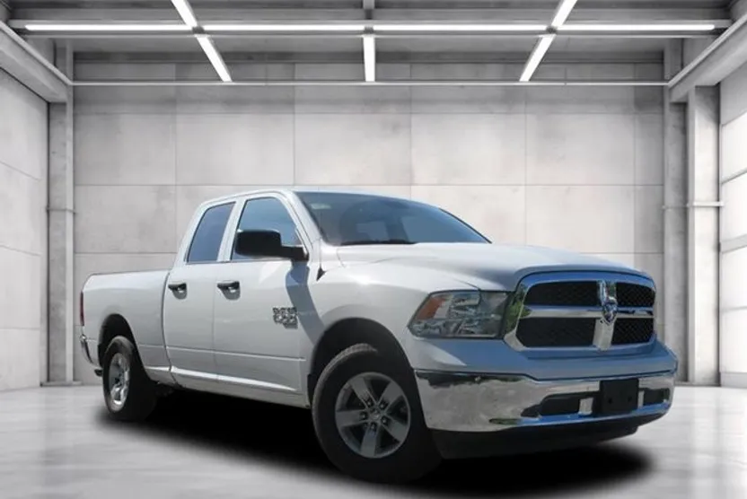 2024 Ram 1500 Classic SLT photo 1