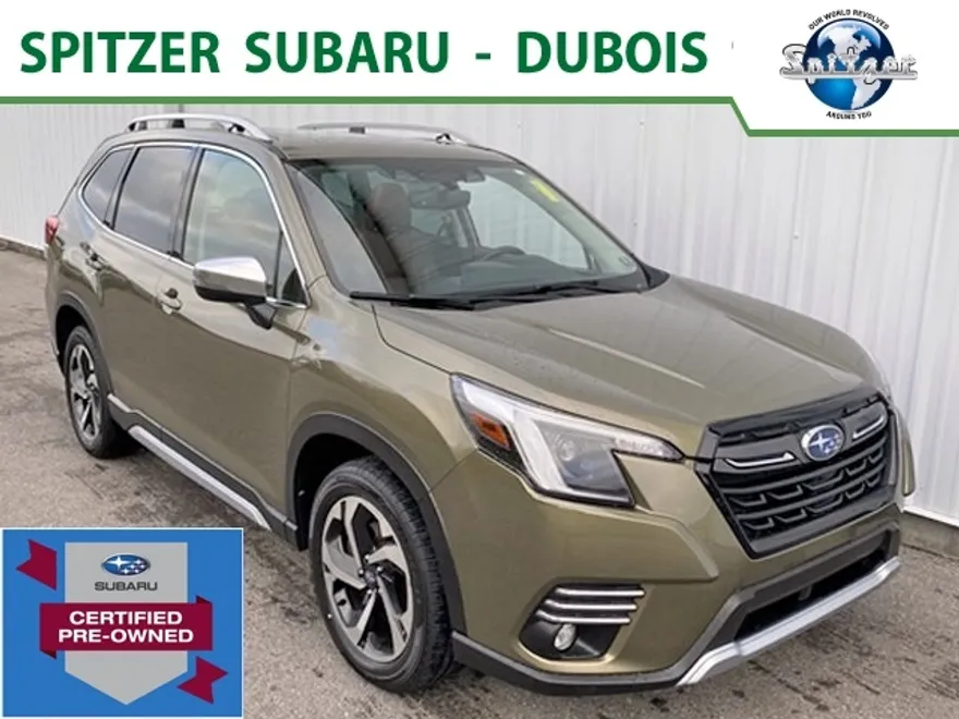 2023 Subaru Forester Touring photo 1