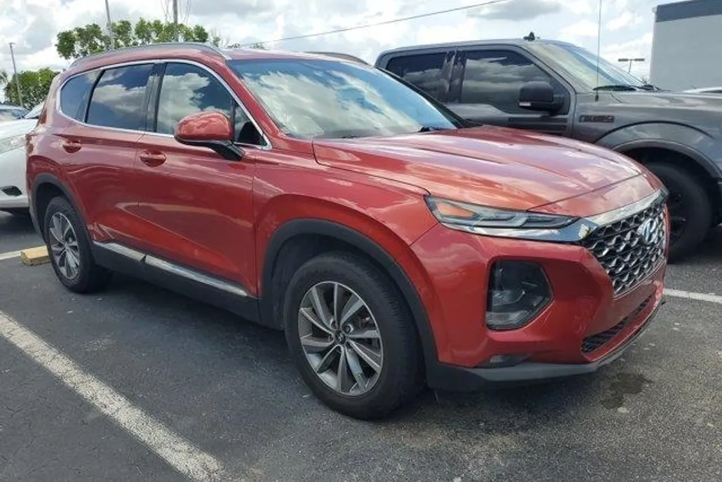 2019 Hyundai Santa Fe SEL Plus photo 1